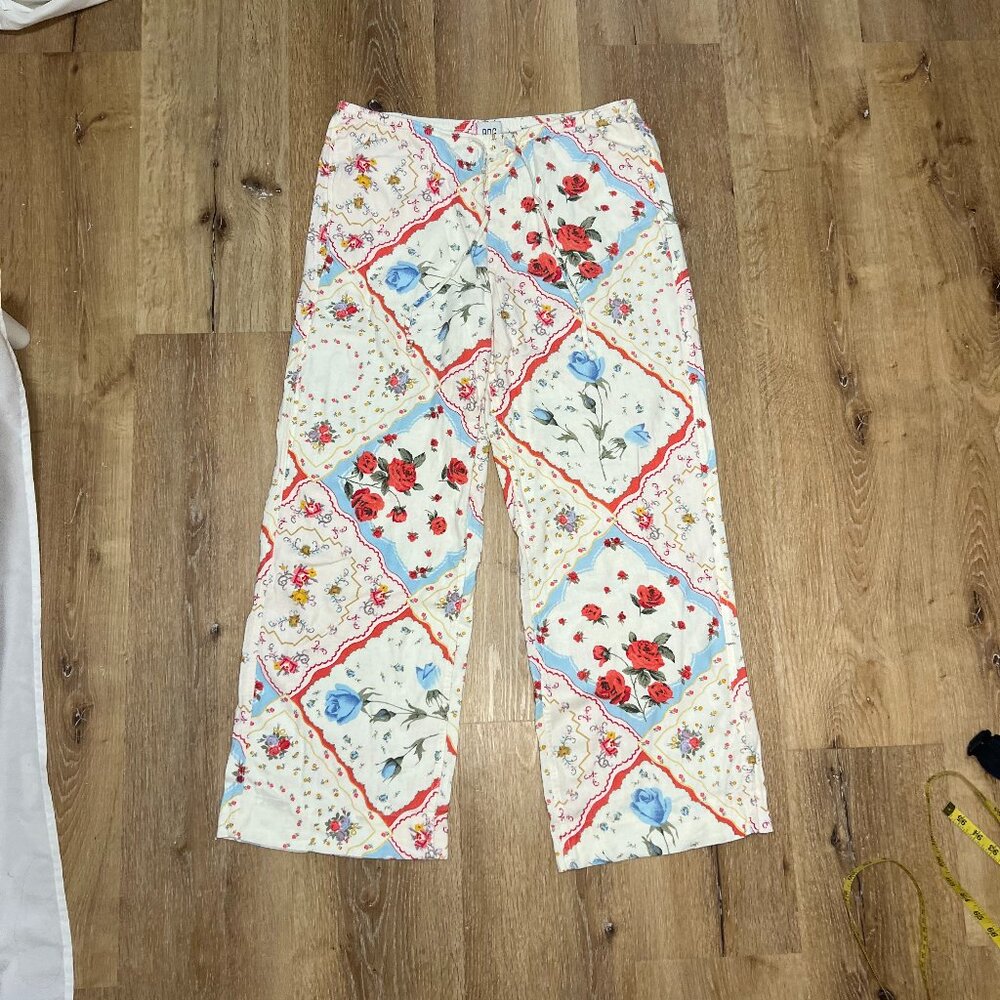 Urban Outfitters Linen Floral Handkerchief Print Pant BDG Joey "Neutral 027"